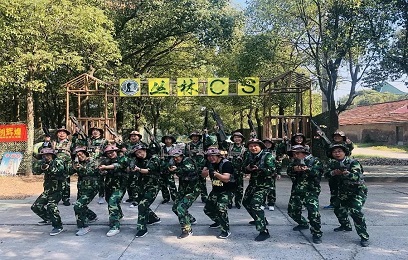 “鑄造優(yōu)秀團(tuán)隊(duì)，共創(chuàng)華禹輝煌”----華禹護(hù)欄幸福村戶外拓展訓(xùn)練營活動(dòng)
