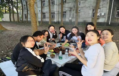 “鑄造優(yōu)秀團(tuán)隊(duì)，共創(chuàng)華禹輝煌”----華禹護(hù)欄幸福村戶外拓展訓(xùn)練營活動(dòng)