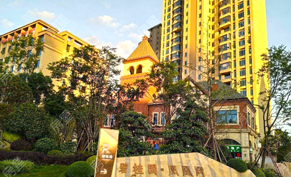 湖北隨州廣水碧桂園陽臺欄桿護(hù)窗工程